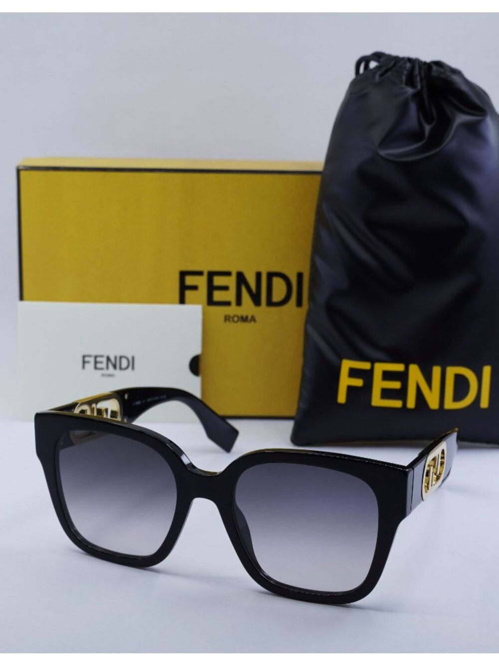 Fendi FE40063I 01B Square Sunglasses - Black / Grey